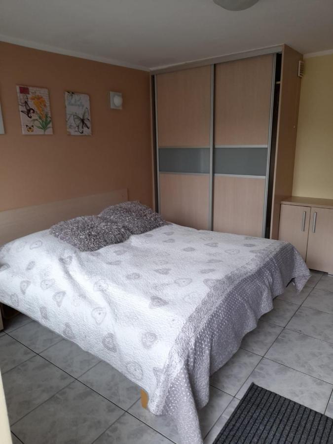 Apartament Jednosci Narodowej 코워브제크 외부 사진
