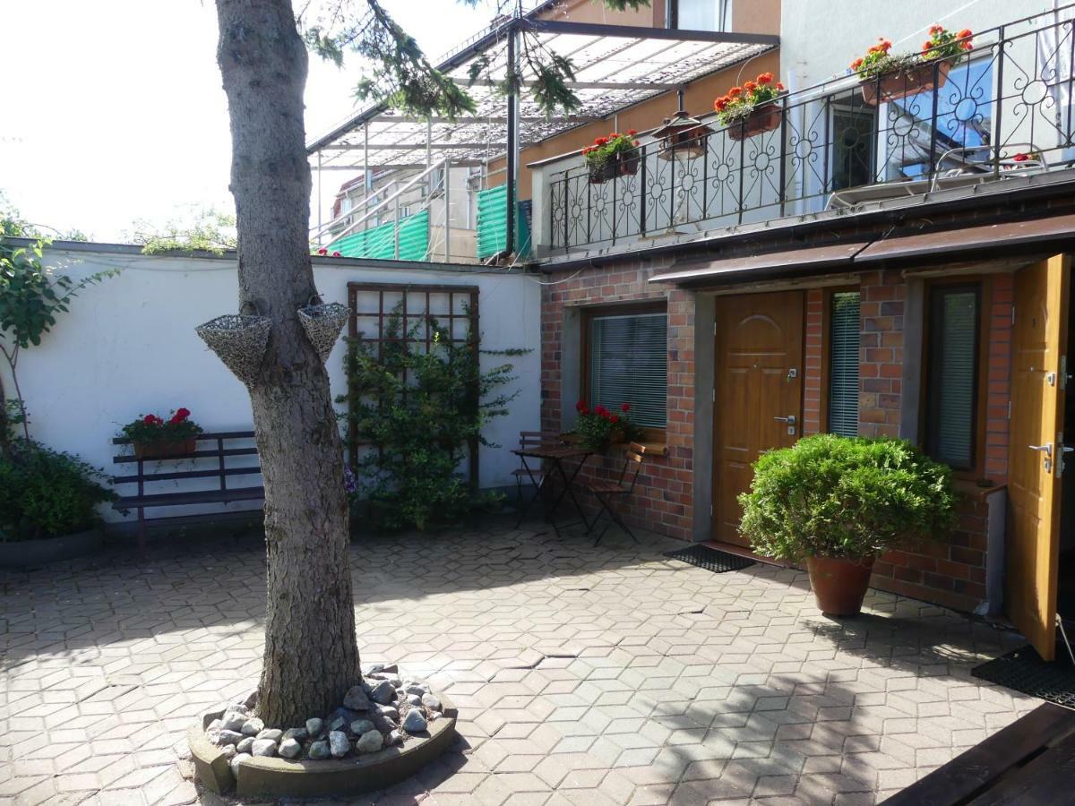 Apartament Jednosci Narodowej 코워브제크 외부 사진